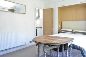 Knightsbridge 1 Bedroom Flat - Image 5