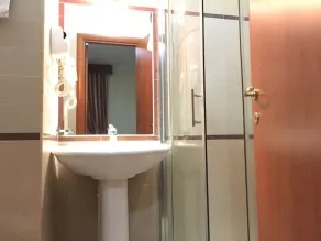 Lam Guest House - Image 2