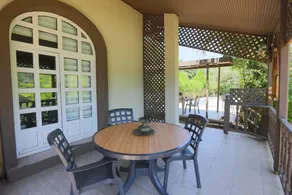 Serene House Surrounded by Nature in Beykoz - Image 2