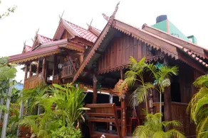 Suksomjai Hotel - Image 5