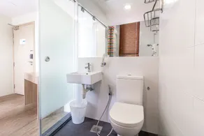 Q LOFT Hotels@Mackenzie - Image 3