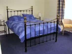 Beech Lodge Guest House - Image 2