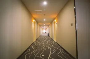 7Days Premium Luoyang Wanda Square - Image 4