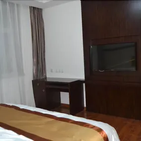 Huatian Caohai Holiday Hostel - Image 5