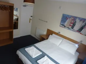 Carisbrooke Hotel - Image 4