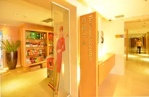 Wu Sheng Guan Holiday - Image 3