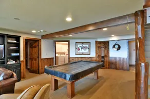 Lumberjack Lodge 5 Bedroom Home by Redawning - Image 3