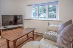 Holloway - 2 Bedroom Cottage - Stepaside - Image 3
