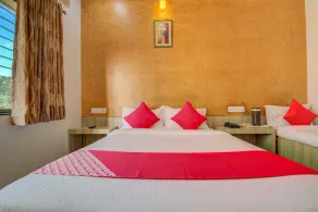 Hotel Saichha by OYO Rooms - Image 2