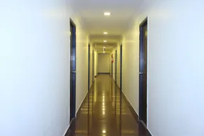 Koyambedu Chennai By OYO Rooms - Image 5