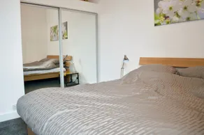 1 Bedroom Flat near Dalry Area - Image 4
