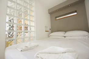 Bedford Square - Image 2