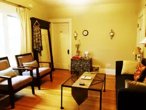 Acacia Bed and Breakfast - Image 2