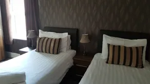 Penkelie Hotel - Image 2