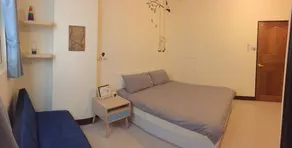 Fishhome66 Guest House - Image 2