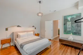 Blue Steel: Tiny Home in The Cedars - Image 5