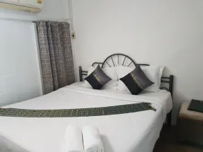 Chaam Guesthouse - Image 2