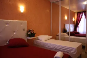 Arcotel Cannes - Image 5