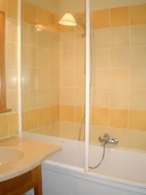 Apartment in Monflanquin by the Lake - Image 2