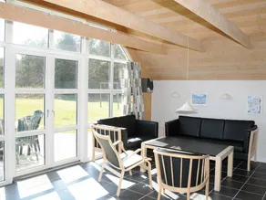 Charming Holiday Home in Nørre Nebel With Swimming Pool - Image 2