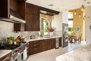 Monroe Estate in La Quinta - Image 4