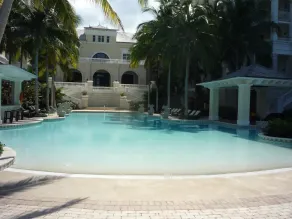 Palmyra Luxury Beach Condo - Image 2
