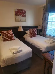 Ty Dre Town House - Image 3