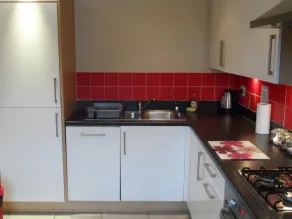 Flexi-Lets at Farnborough - Wallis Square - Image 3