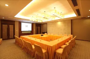 New Century Manju Pudong Airport Hotel - Image 4