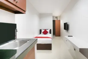 Elti Dormitel by Oyo Rooms - Image 2