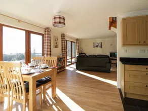 Woodside - Image 5