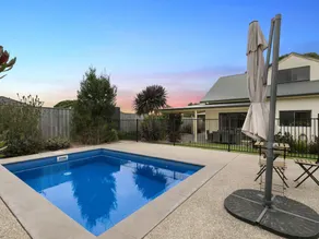 Beached AS - Free Wifi, Netflix & Foxtel, Heated Pool - Image 3