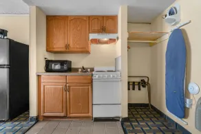 Days Inn by Wyndham Myrtle Beach Grand Strand - Image 2