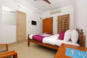 OYO 6712 Hotel Malabar House - Image 5