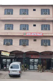 Hotel Aditya Palace - Image 4