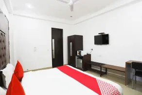 OYO 567 Hotel Lime Tree Hospitality - Image 2
