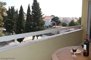Cascais Apartment - Image 3
