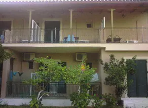 Politis - Image 4