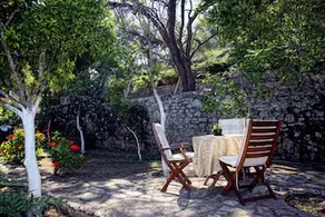 Stemar Luxury Villas - Image 4