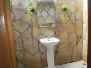 Pat Pat Guesthouse - Image 3