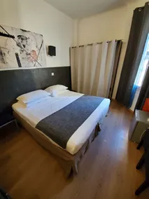 Brit Hotel Colbert Juan les Pins - Image 5
