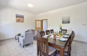 Beautiful Home in Nova Sela With 3 Bedrooms, Wifi and Outdoor Swimming Pool - Image 3