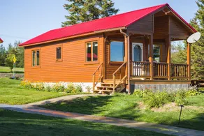 Chalets de l'Anse Ste-Hélène - Image 5
