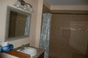 Serenity Pointe Bed and Breakfast - Image 4
