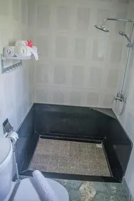 Holiday Home - Image 5