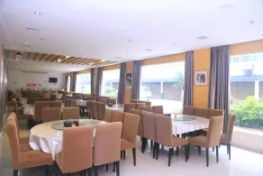 Wu Yue Scenic Chain Hotel - Image 4