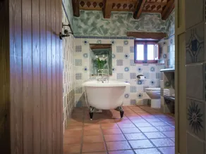 Grand Mansion in La Bisbal del Penedès With Sauna - Image 5