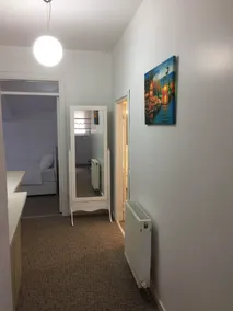 White Suite & Apartments - Image 2