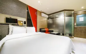 Sol Hotel - Image 2