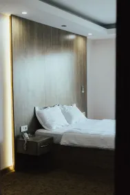 NY WORLD HOTEL - Image 4